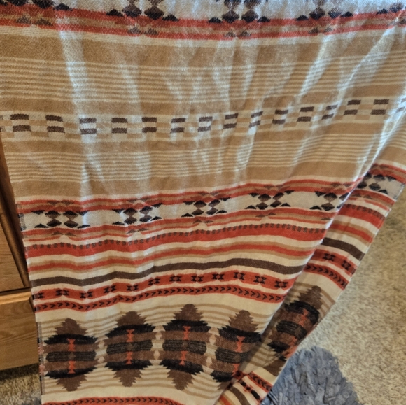 H&M Aztec Print Scarf - Picture 9 of 12